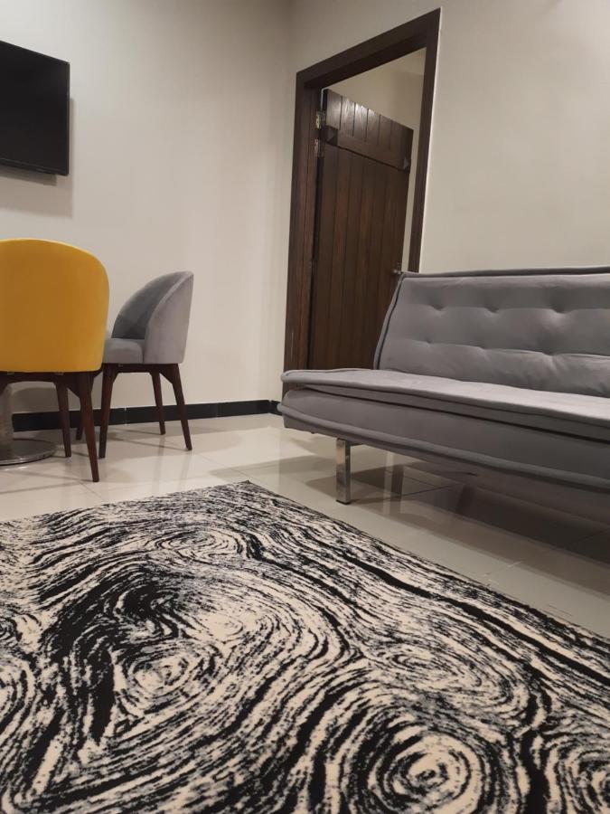 Pine Apartments Civic Center Bahria Town Islamabad Rávalpindí Exteriér fotografie