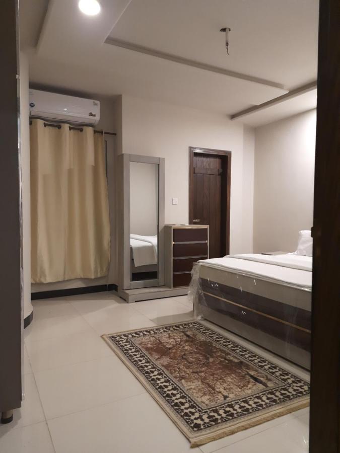 Pine Apartments Civic Center Bahria Town Islamabad Rávalpindí Exteriér fotografie