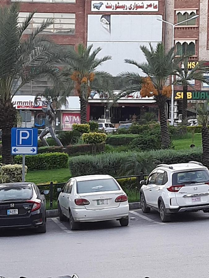 Pine Apartments Civic Center Bahria Town Islamabad Rávalpindí Exteriér fotografie