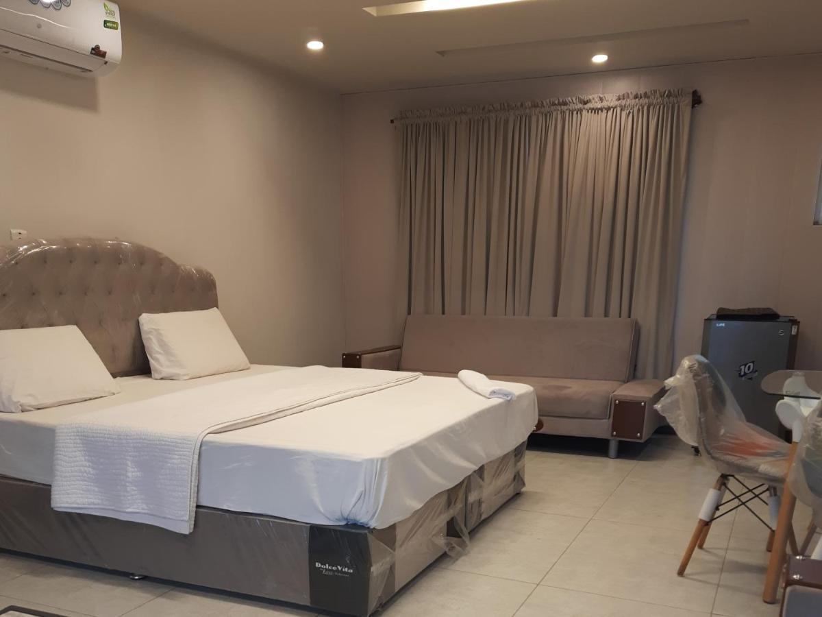 Pine Apartments Civic Center Bahria Town Islamabad Rávalpindí Exteriér fotografie