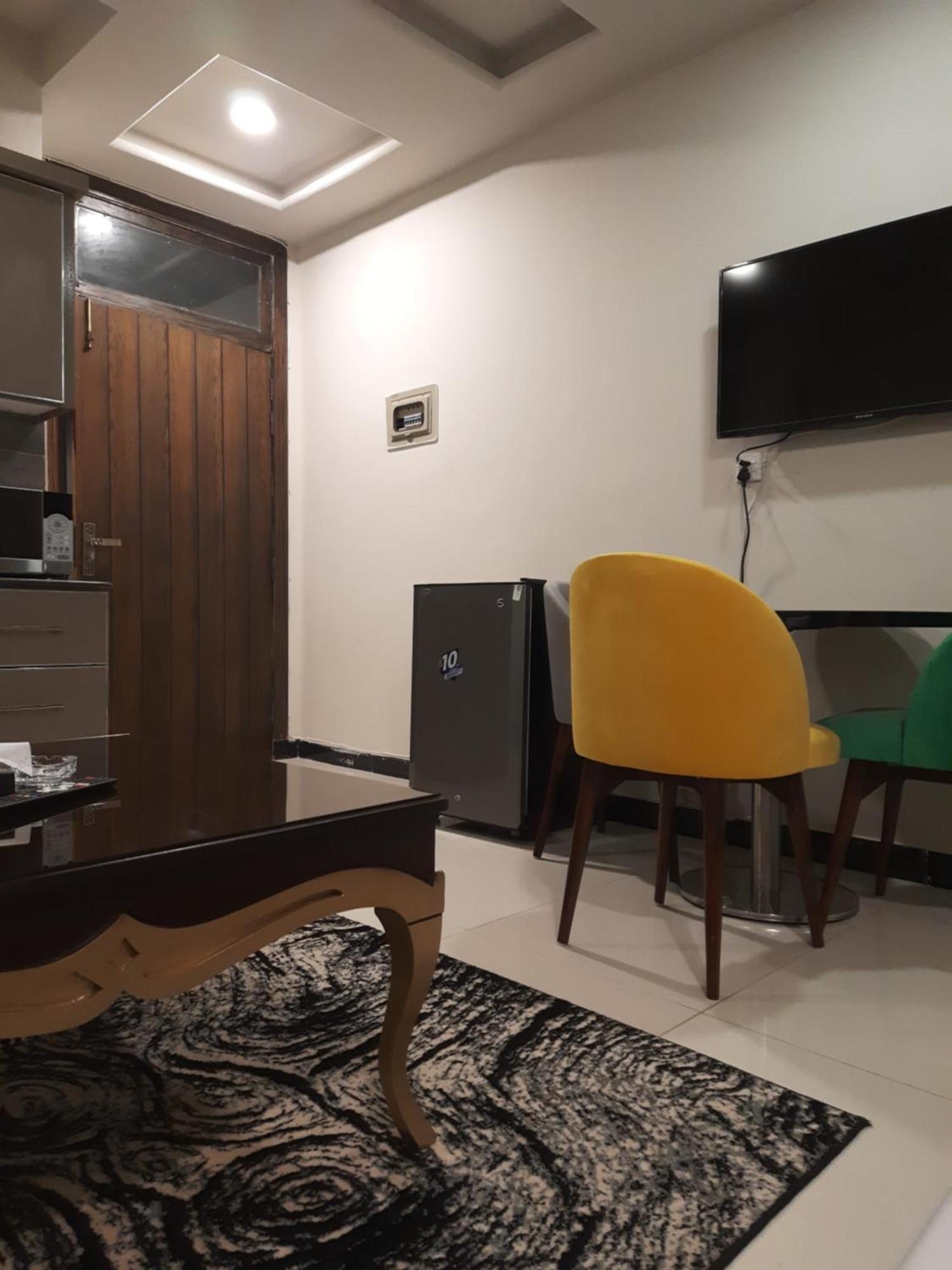 Pine Apartments Civic Center Bahria Town Islamabad Rávalpindí Pokoj fotografie